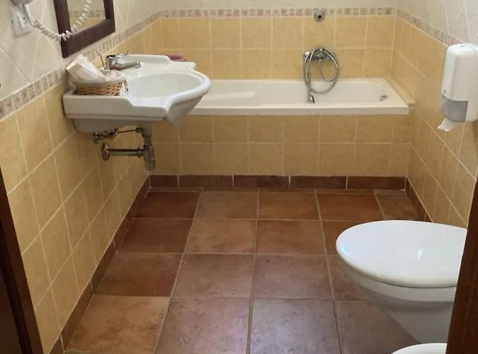 Funtana Ena 酒店 3*