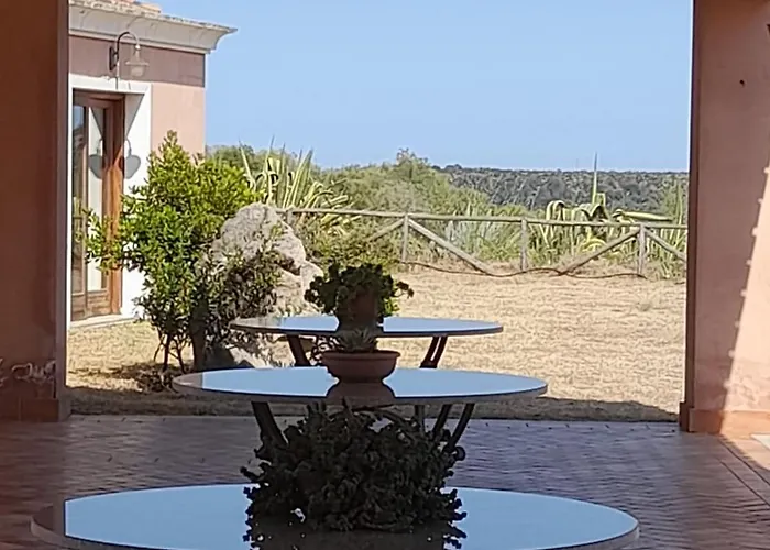 酒店 Funtana Ena 3*