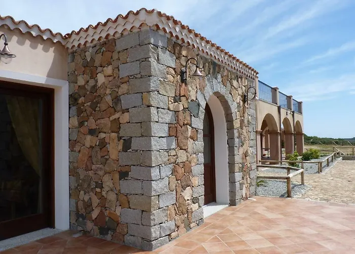 酒店 Funtana Ena 3*