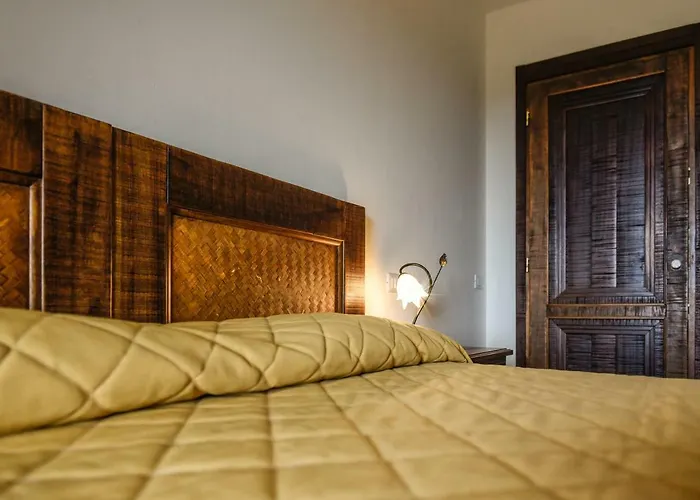 酒店 Funtana Ena Loceri